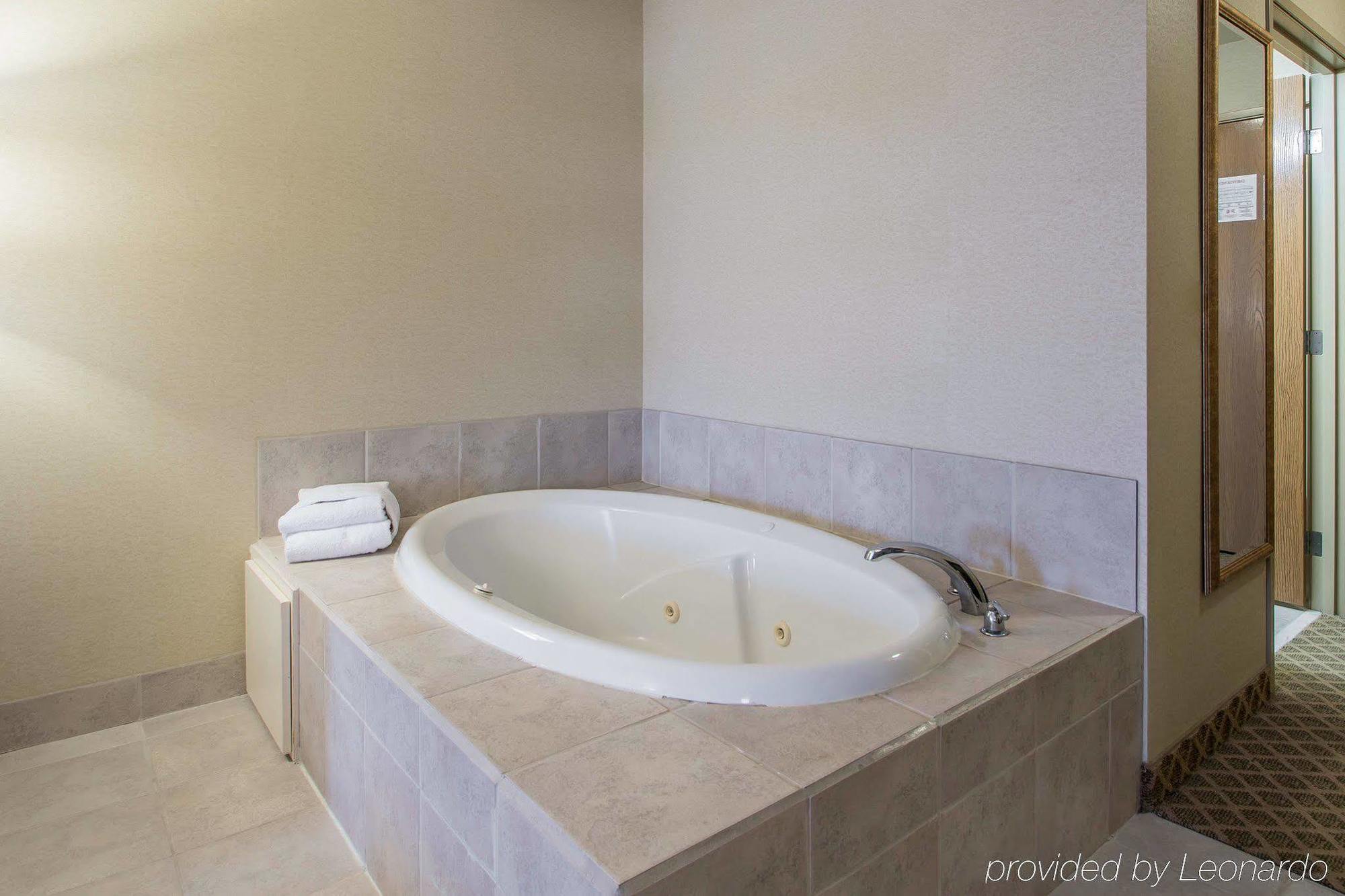 คอบเบิลสโตน สวีท - ริปอน Hotel Ripon ภายนอก รูปภาพ