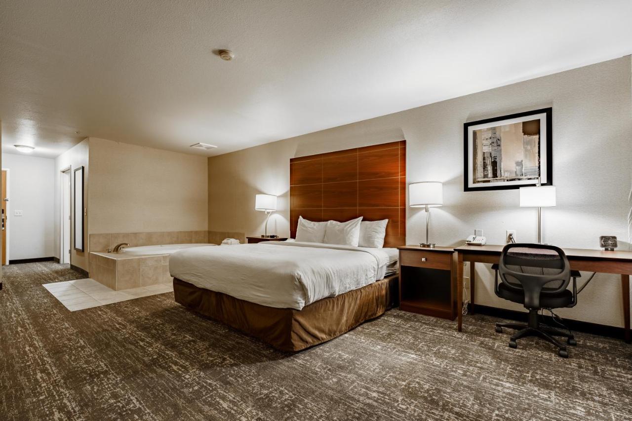 คอบเบิลสโตน สวีท - ริปอน Hotel Ripon ภายนอก รูปภาพ