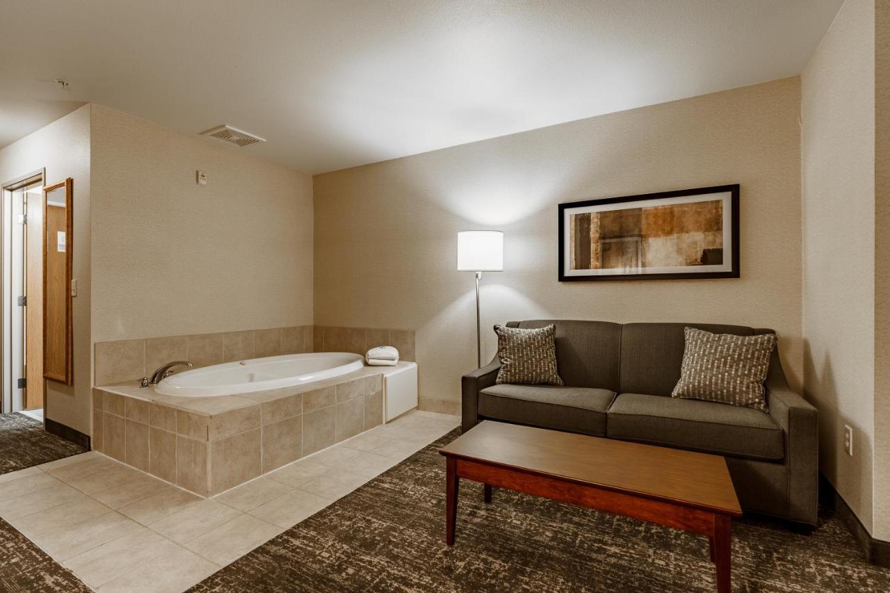 คอบเบิลสโตน สวีท - ริปอน Hotel Ripon ภายนอก รูปภาพ